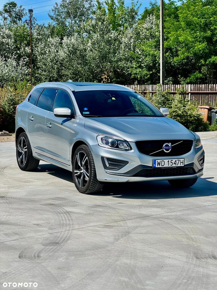 Volvo XC 60 D4 R-Design - 1