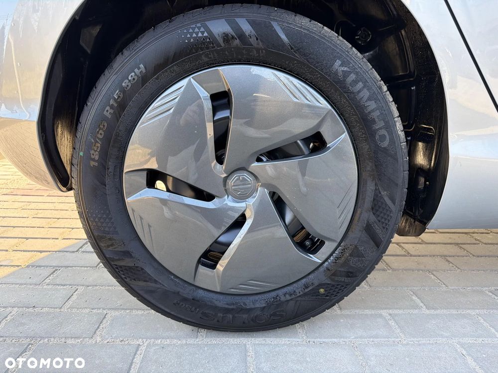 MG MG3 1.5 HEV+ Standard - 18