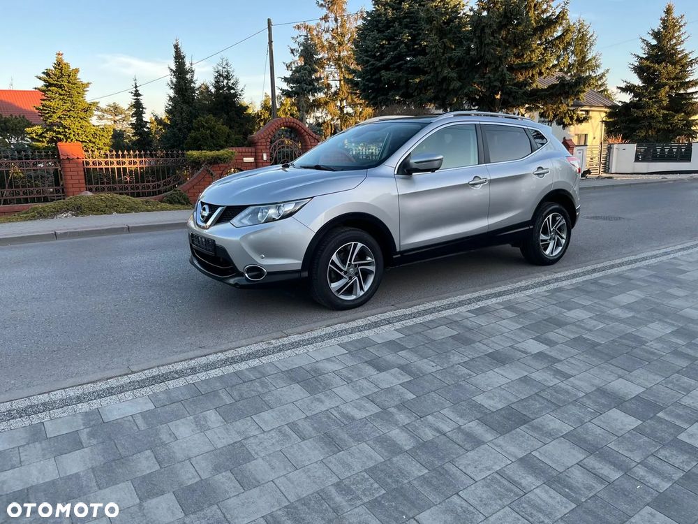 Nissan Qashqai 1.5 dCi DPF acenta - 4