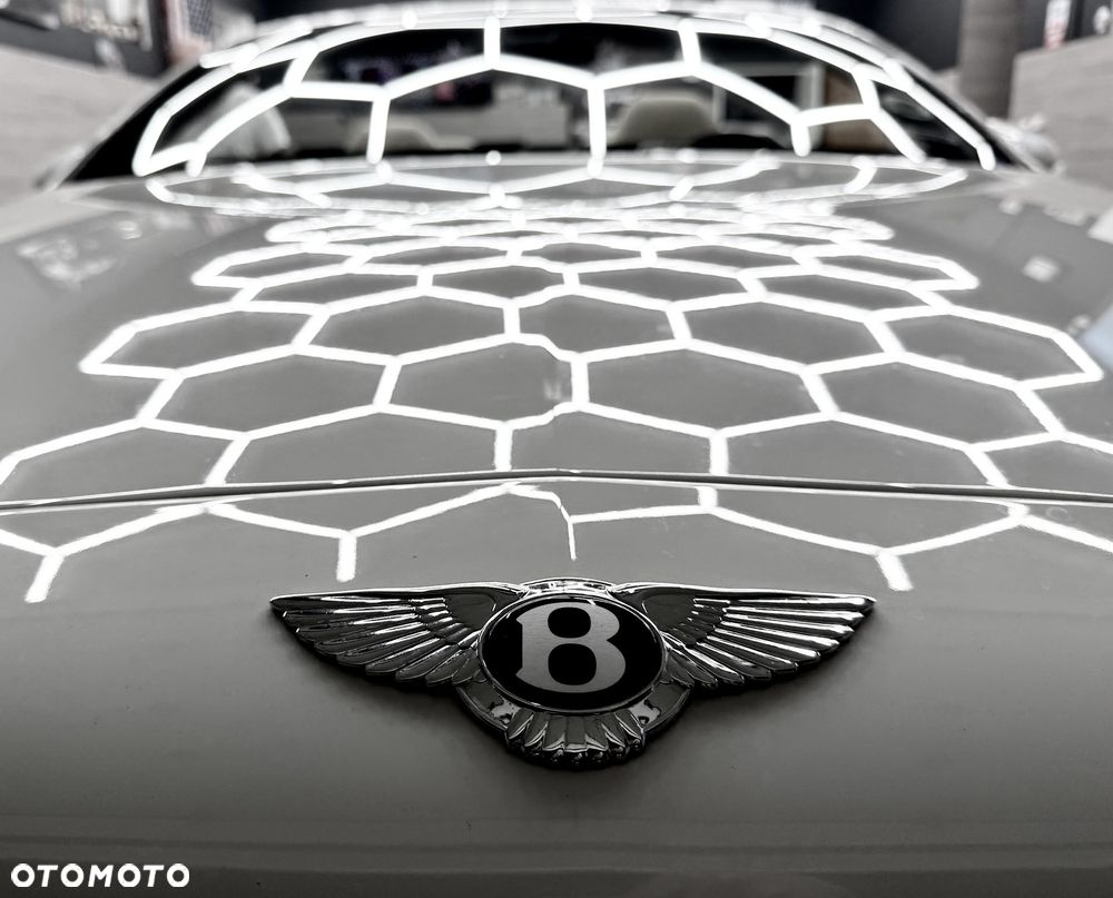 Bentley Continental GT Standard - 14