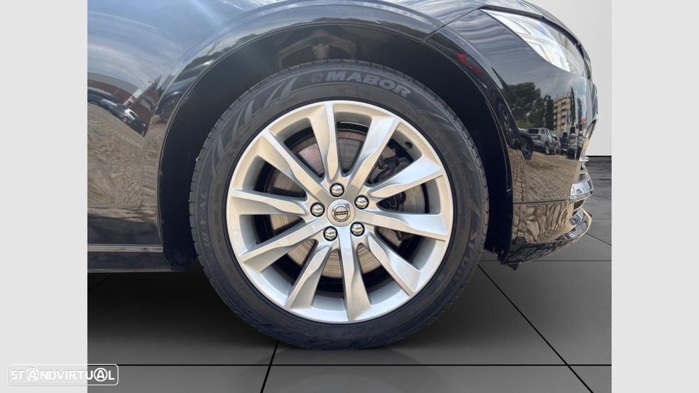 Volvo S90 2.0 T8 Momentum Plus AWD Geartronic - 9