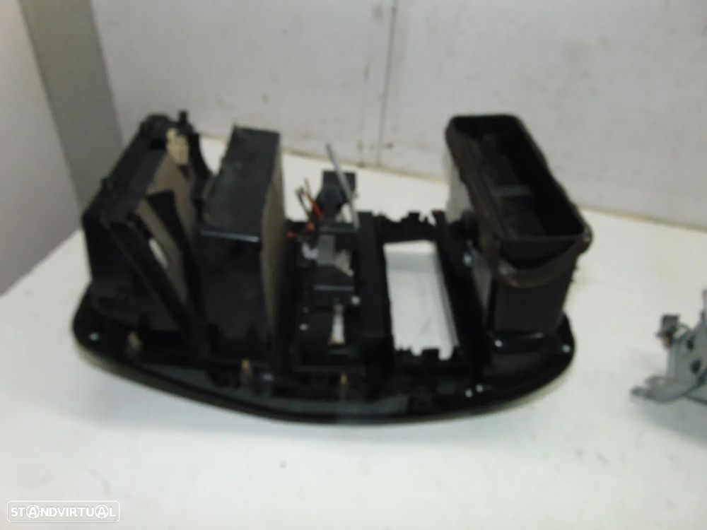 Mitsubishi space star/cargo consola frontal - 7