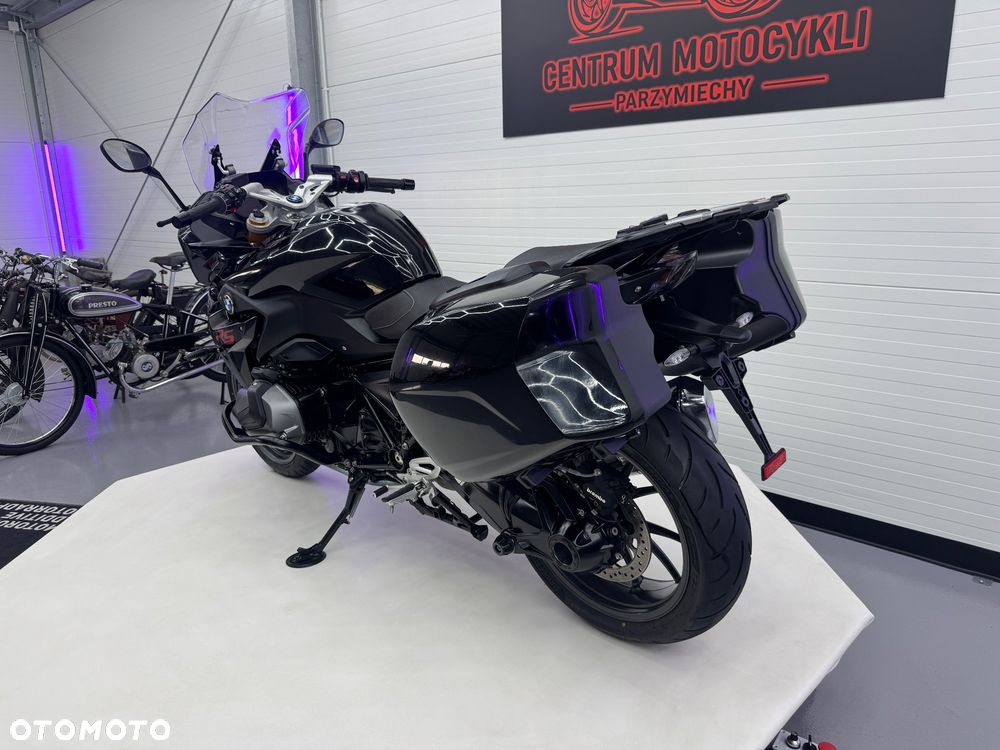 BMW RS - 6