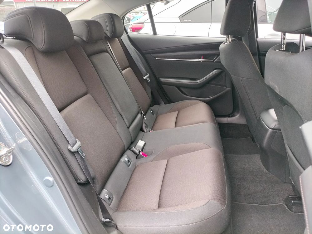 Mazda 3 - 19