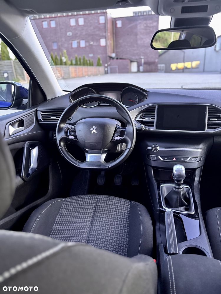 Peugeot 308 - 7