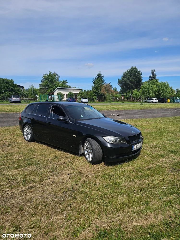BMW Seria 3 - 1