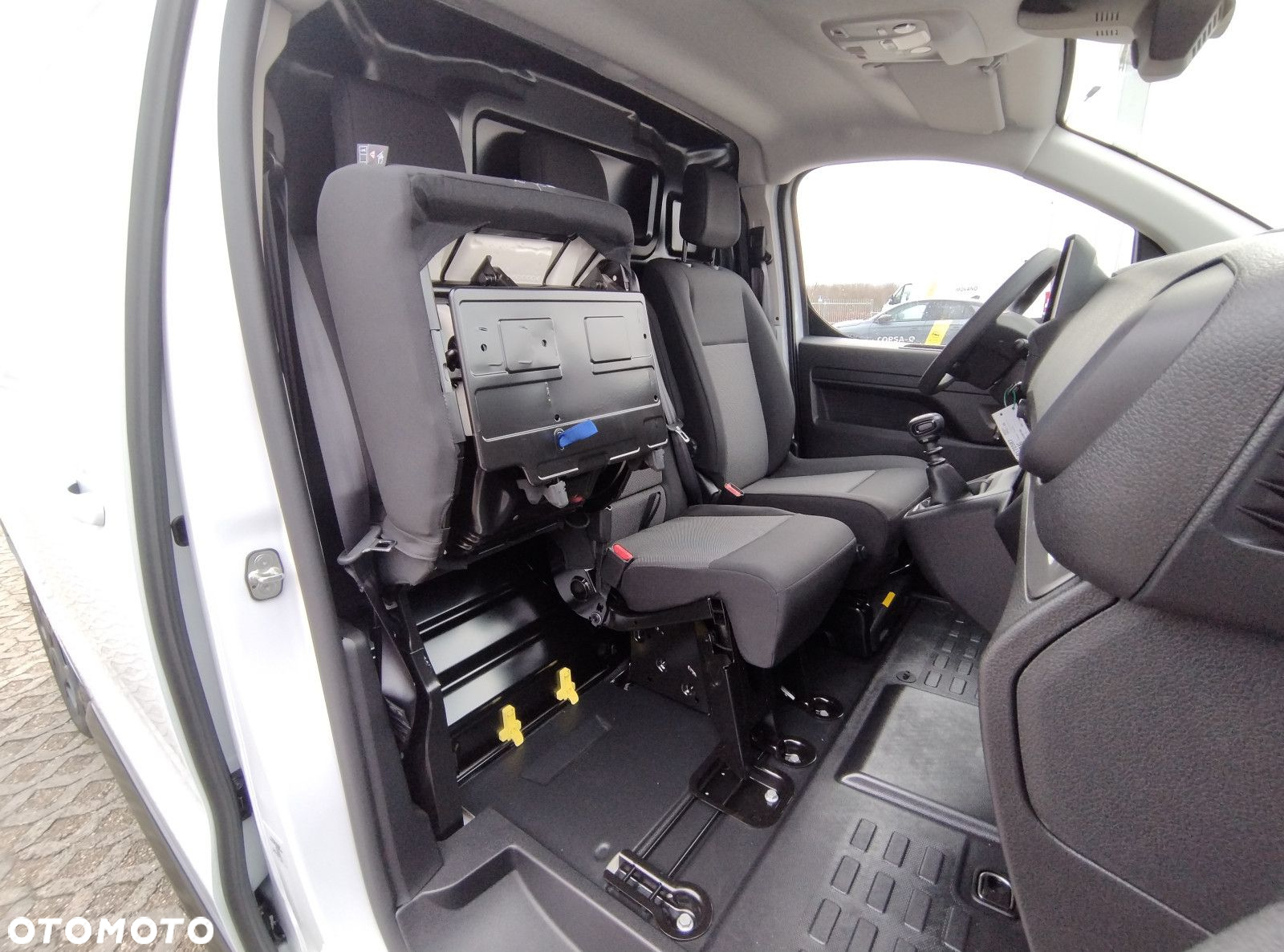 Opel vivaro Nowy Vivaro Furgon Long 2.0d 144 KM MT6 - 25