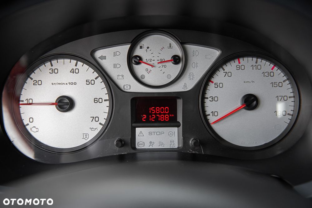 Peugeot Partner - 17