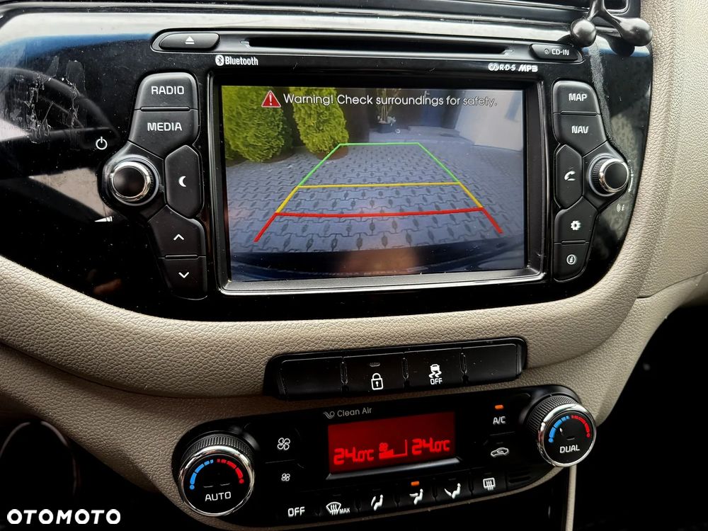 Kia Ceed - 16