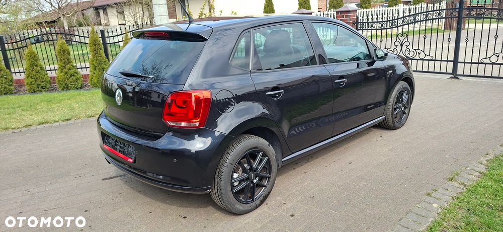 Volkswagen Polo 1.2 TSI MATCH - 22