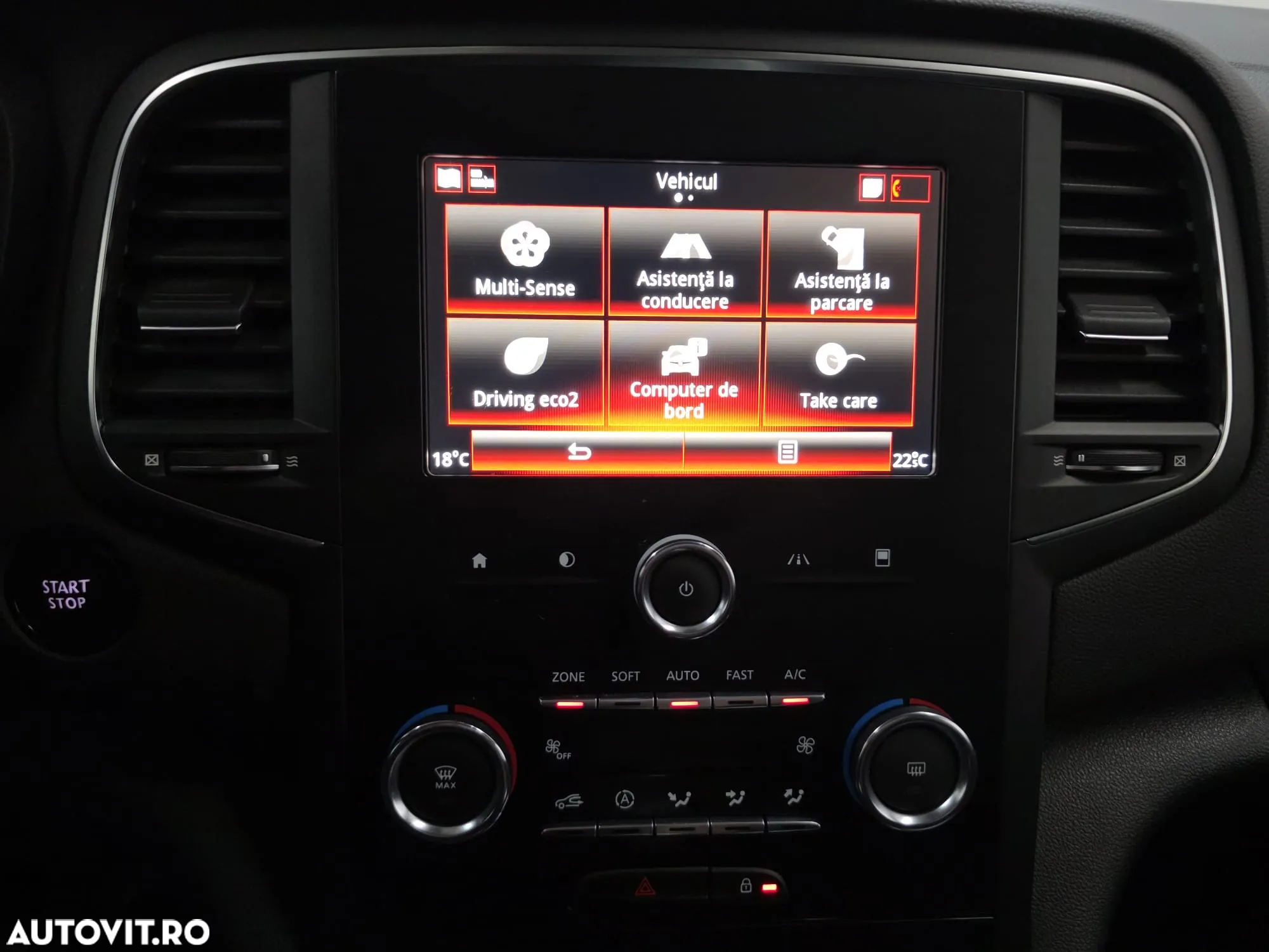 Renault Megane TCe Intens - 11