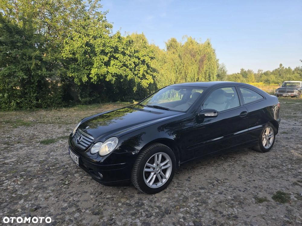 Mercedes-Benz Klasa C 180 Kompressor - 11