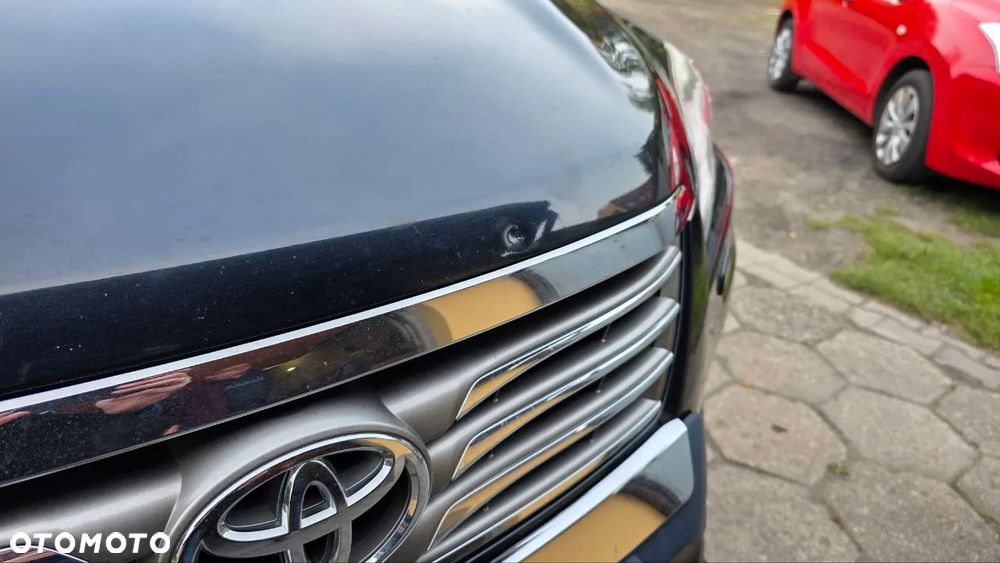 Toyota RAV4 2.2 D-4D Premium - 16