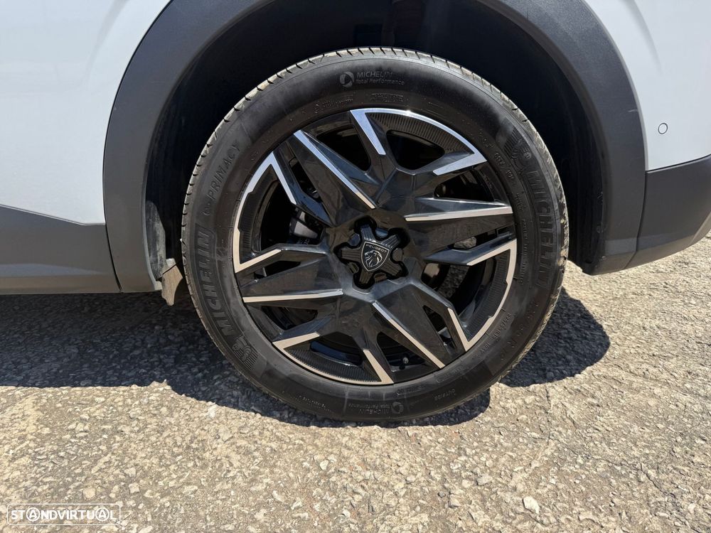 Peugeot 3008 1.2 Hybrid Allure e-DCS6 - 8