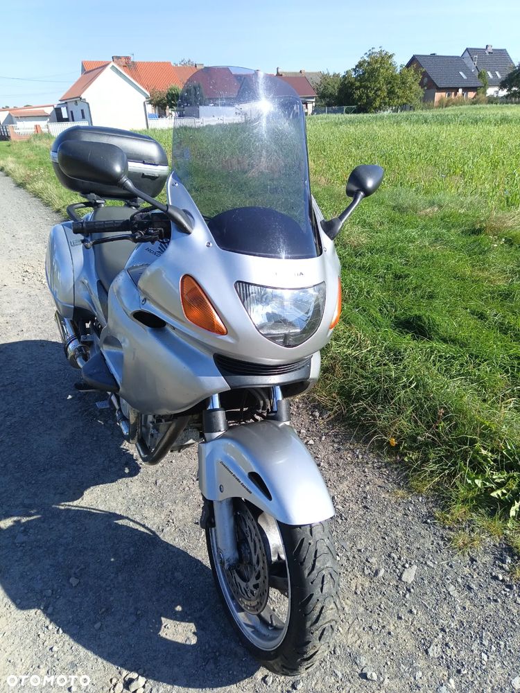 Honda Deauville - 1