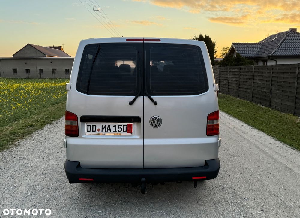 Volkswagen Transporter - 8