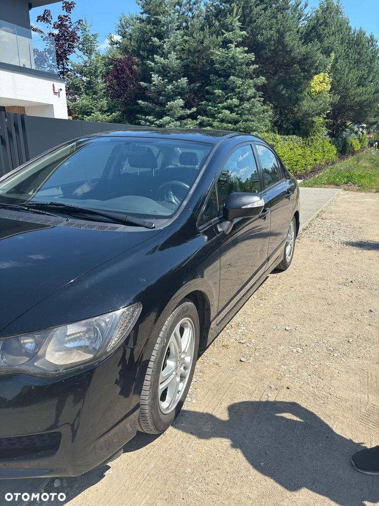 Honda Civic 1.8 Base - 8