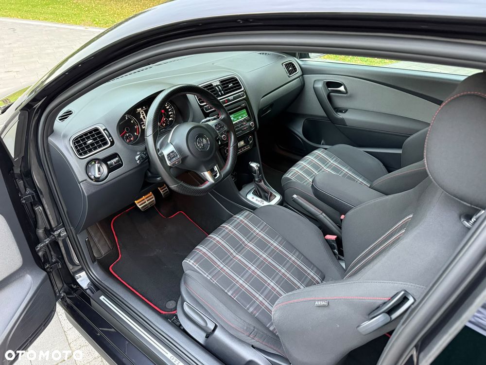 Volkswagen Polo 1.4 TSI GTI DSG - 11
