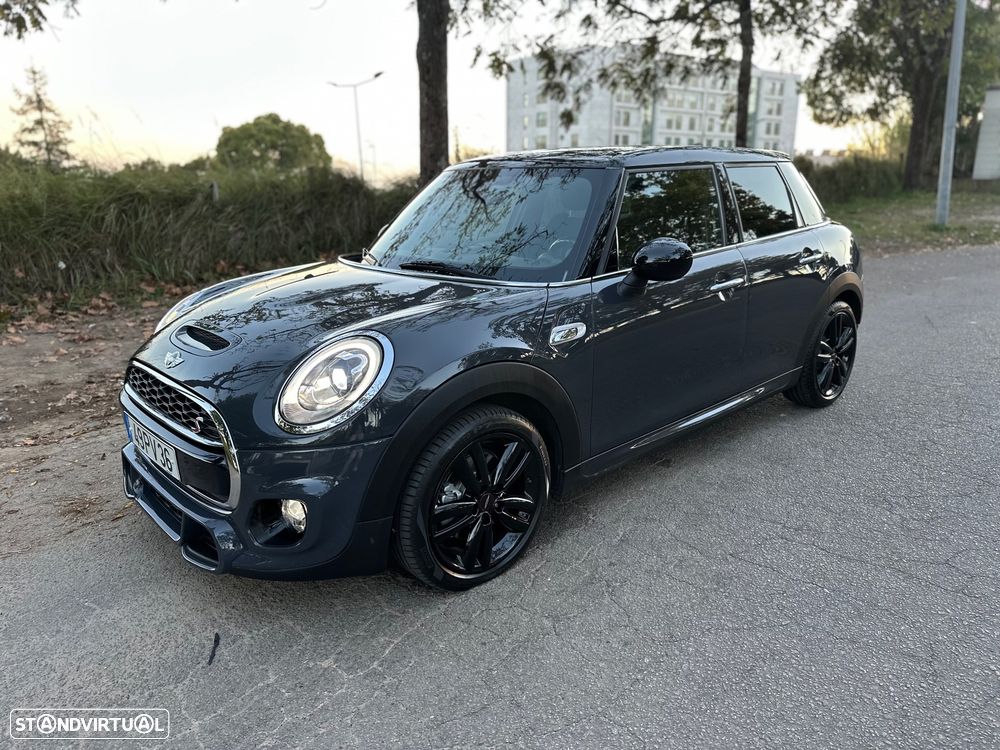 MINI 5 Portas Cooper SD