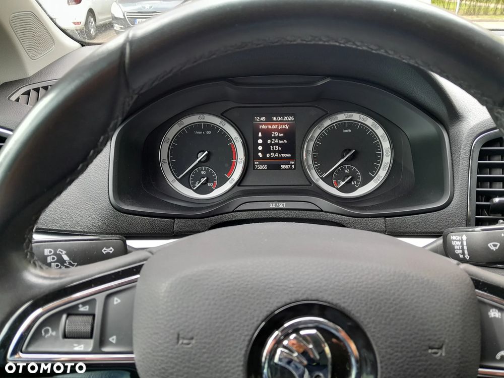 Skoda Karoq 1.5 TSI ACT 4x2 Style DSG - 8