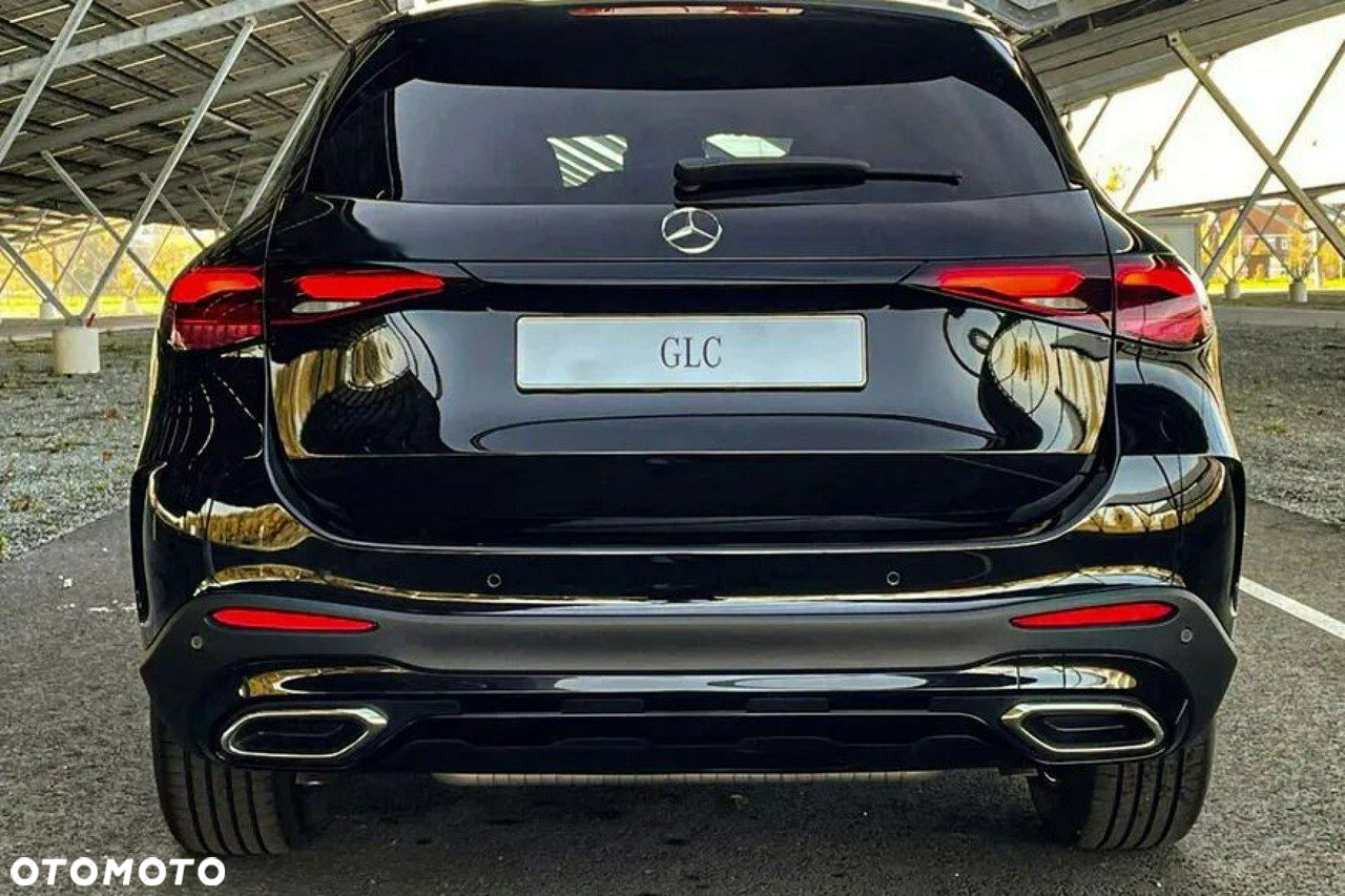 Mercedes-Benz GLC - 2