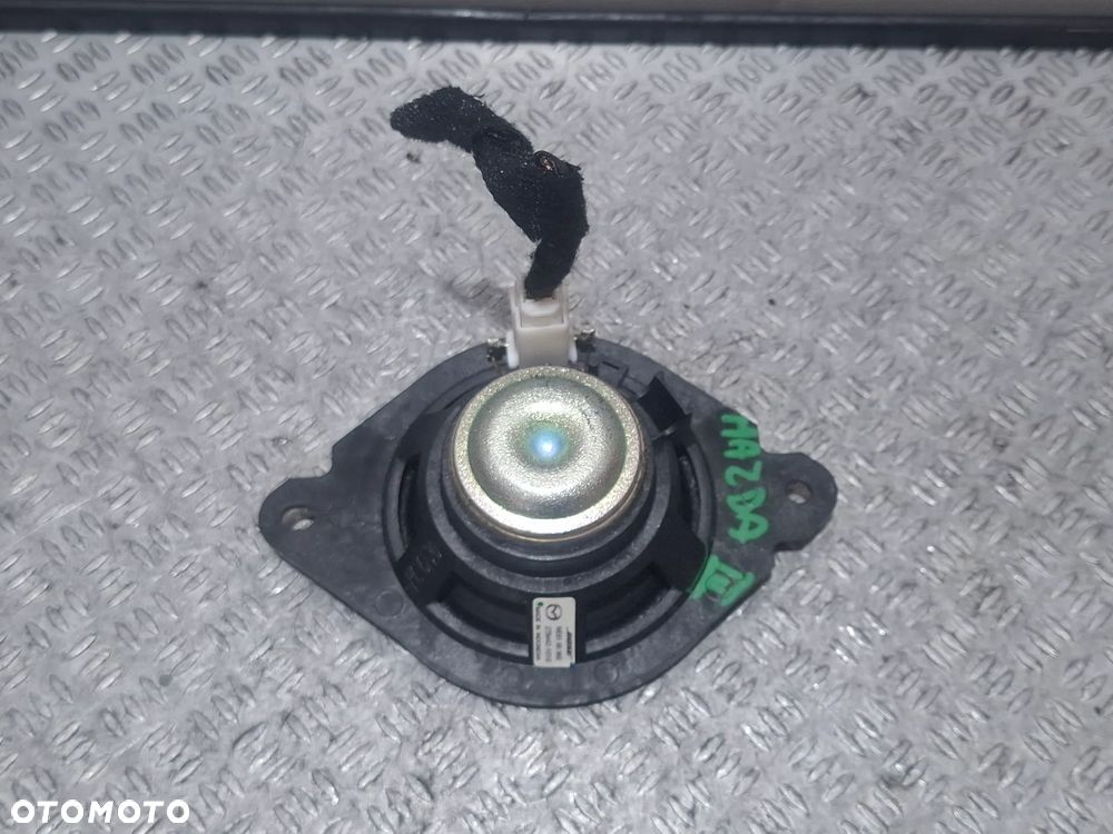 Głośnik Bose deski rozdzielczej Mazda III 2015 rok nr NE6166960 - 3