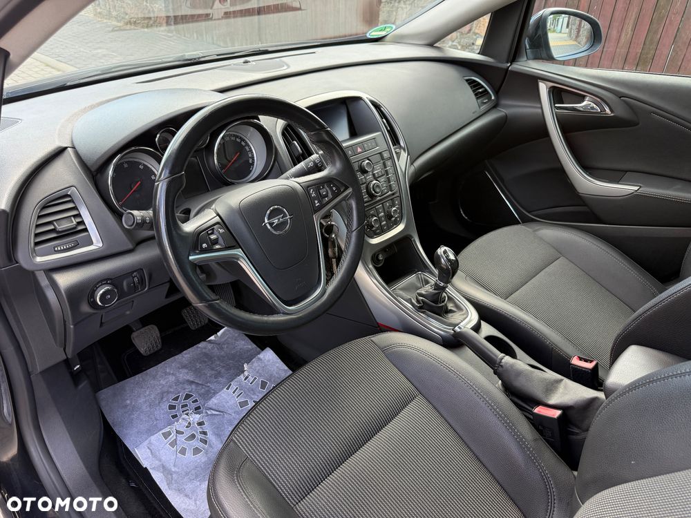 Opel Astra - 11