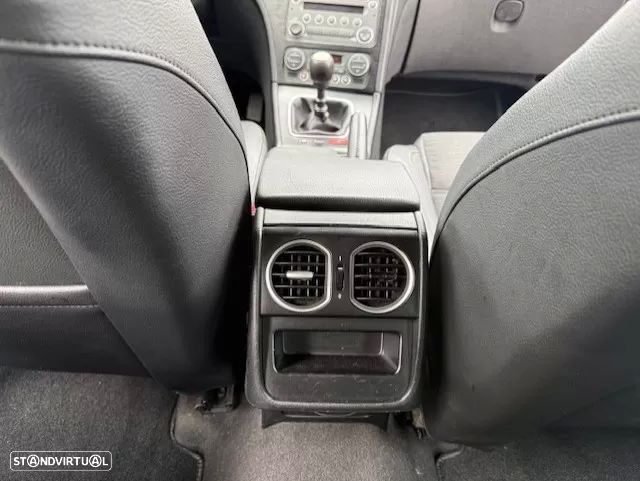 Alfa Romeo 159 Sportwagon 2.0 JTDm Distinctive - 18