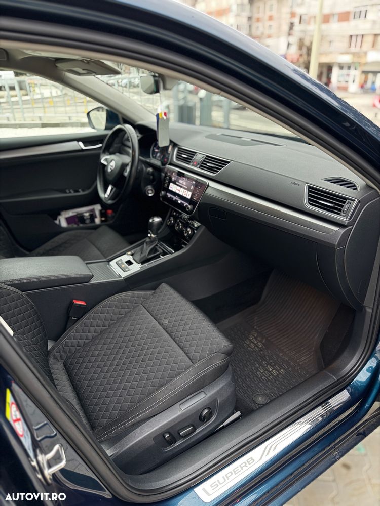 Skoda Superb 2.0 TDI DSG Active - 12