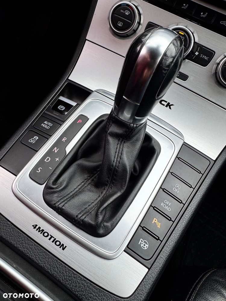 Volkswagen Passat 2.0 TDI Highline DSG - 15