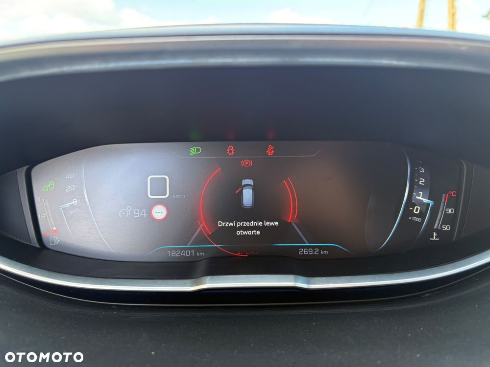 Peugeot 3008 1.6 BlueHDi Allure S&S - 22
