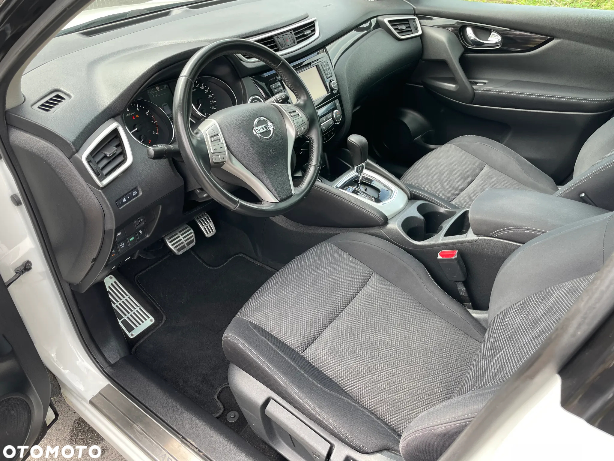 Nissan Qashqai 1.2 DIG-T Tekna Xtronic - 20