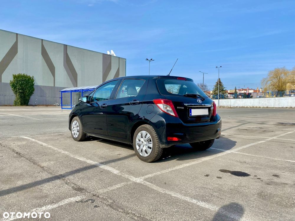 Toyota Yaris - 3