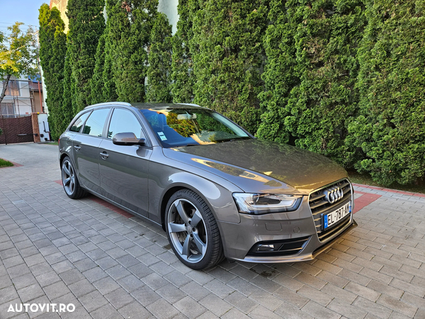 Audi A4 Avant 2.0 TDI DPF multitronic Attraction