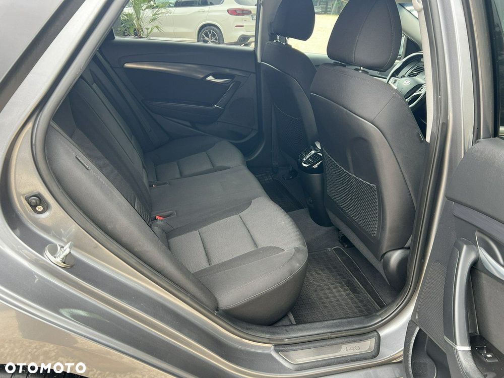 Hyundai i40 - 20