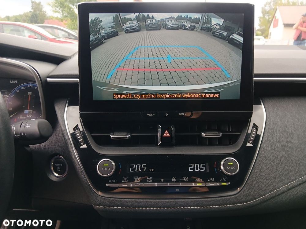 Toyota Corolla 2.0 Hybrid Comfort - 31