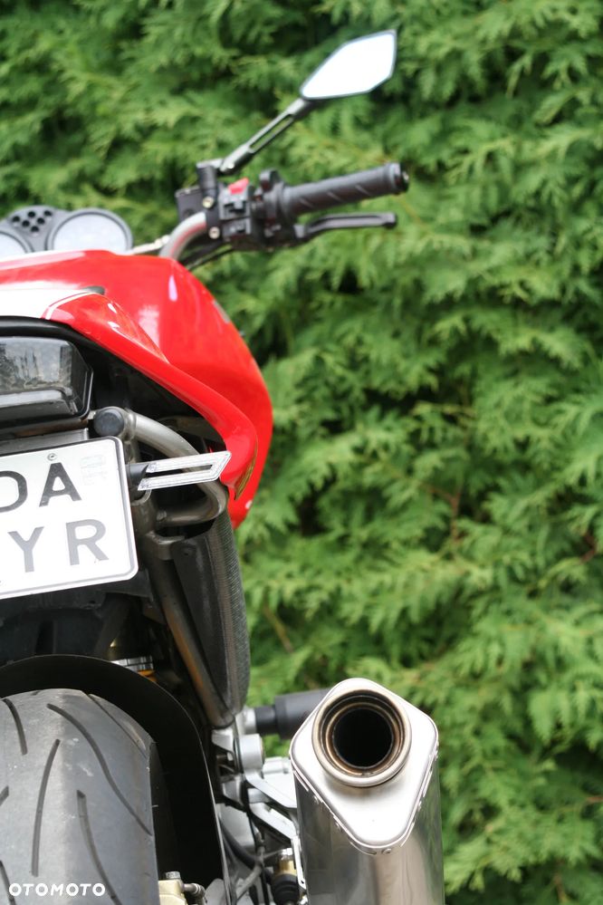 Ducati Monster - 9