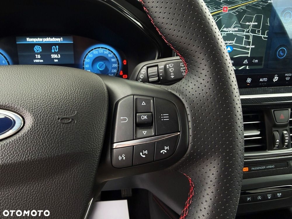 Ford Focus - 16