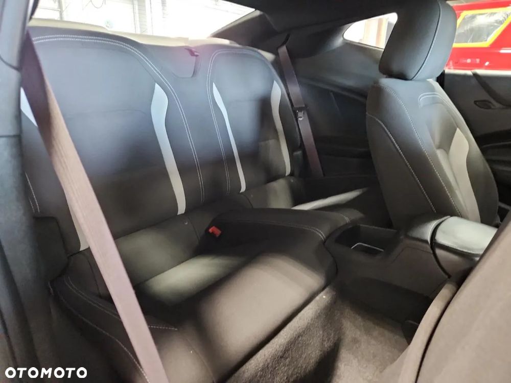 Chevrolet Camaro 3.6 V6 Coupe 2LT - 11