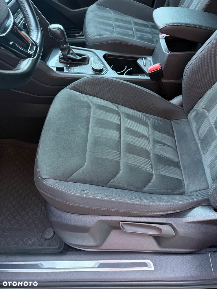 Volkswagen Tiguan 2.0 TDI SCR 4MOTION (BlueMotion Techn.) DSG Highline - 17
