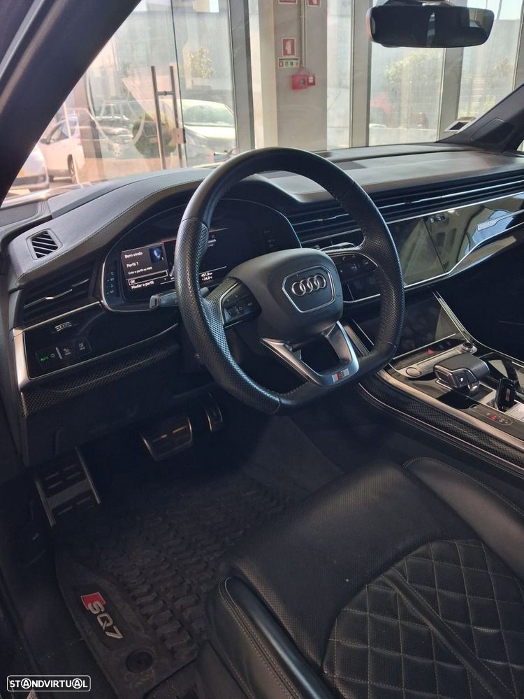 Audi Q7 - 39