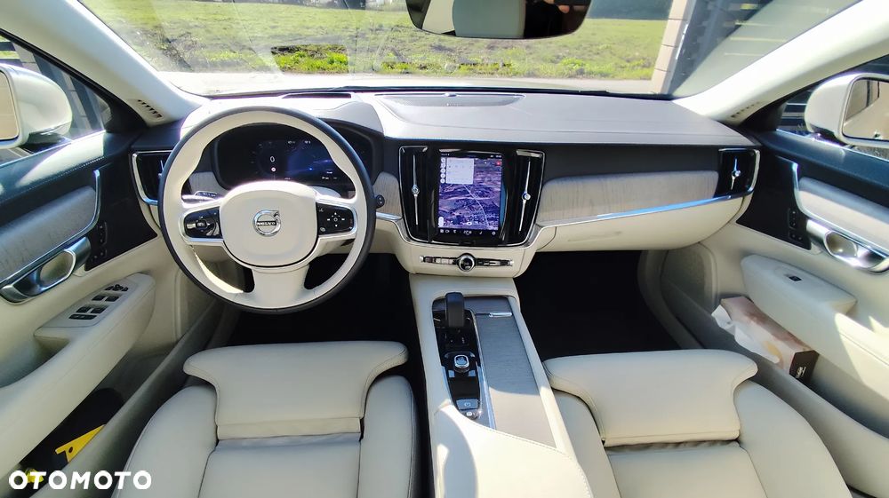Volvo V90 - 16