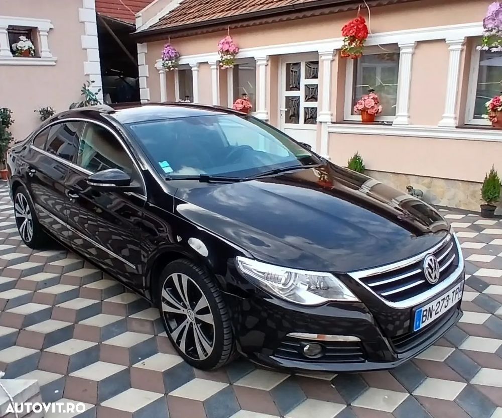 Volkswagen Passat CC 2.0 TDI BlueMotion Technology DSG Exclusive - 2