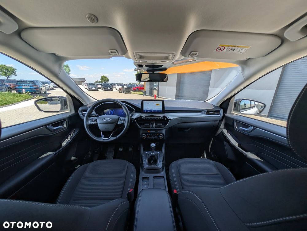 Ford Kuga 1.5 EcoBoost TITANIUM X - 25