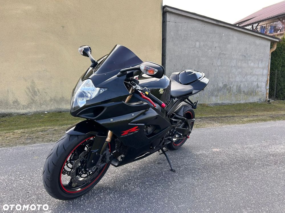 Suzuki GSX-R - 4