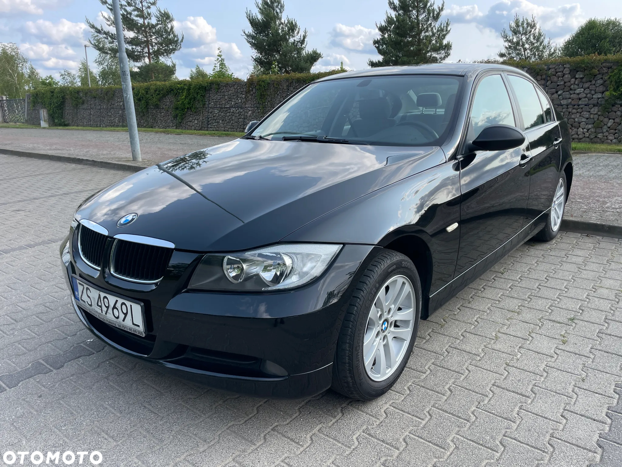 BMW Seria 3 318i - 11
