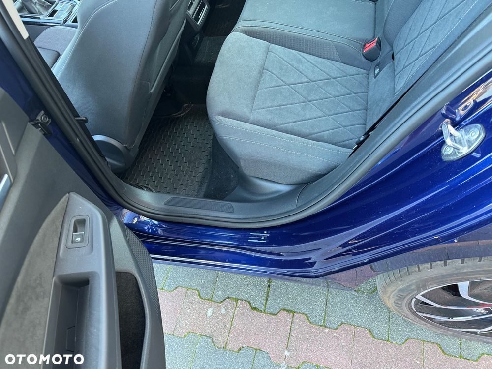 Volkswagen Golf VIII 1.5 TSI EVO Style - 31