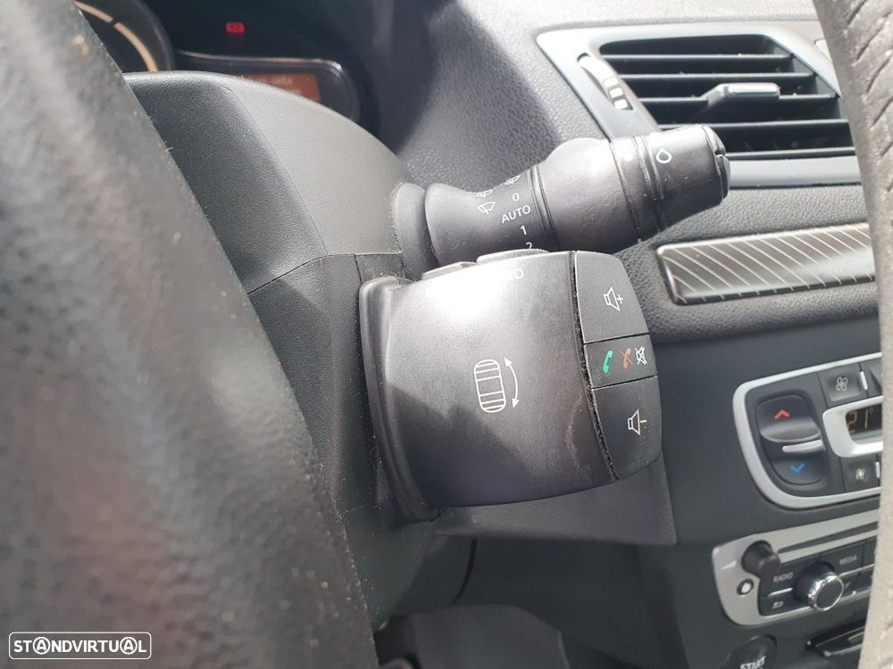 Renault Mégane 1.5 dCi Dynamique S - 20
