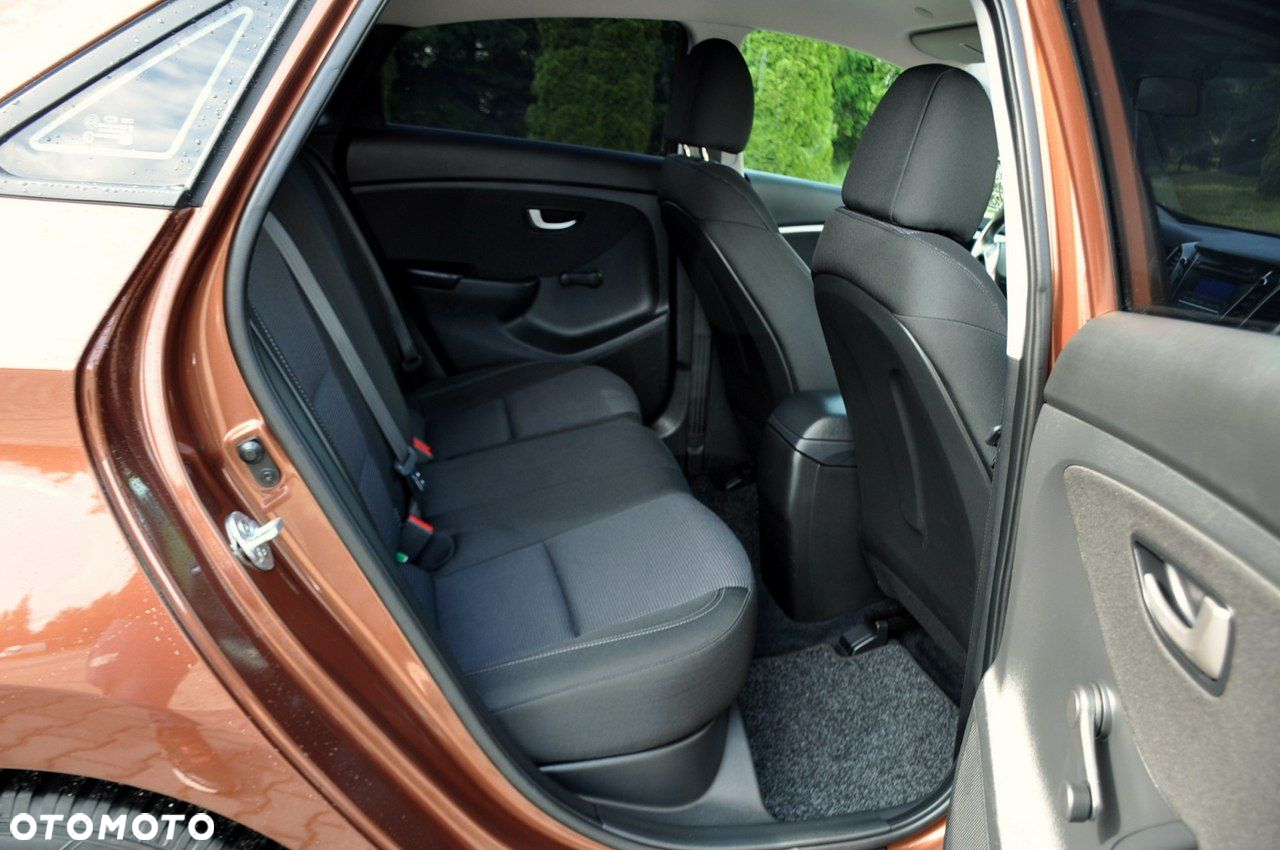 Hyundai i30 - 19