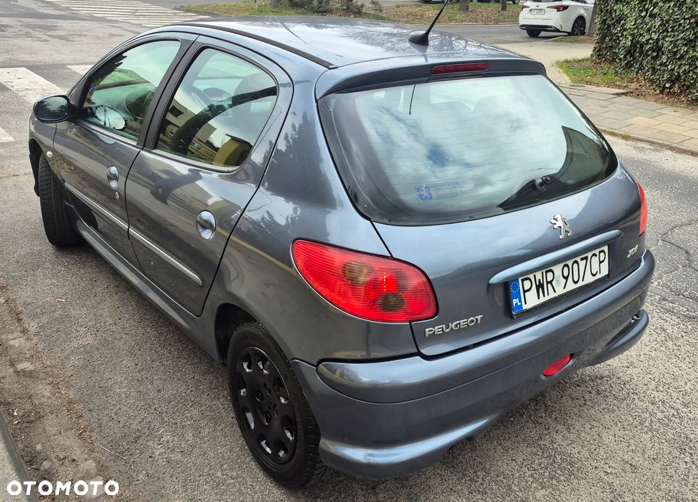 Peugeot 206 1.4 Mistral - 4